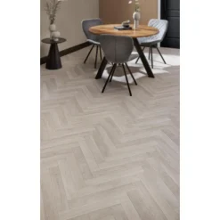 Clearance Eettafel Romo Bruin Eettafels